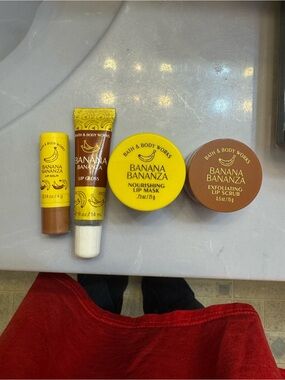 Bath & Body Works Banana Bananza Lip Set